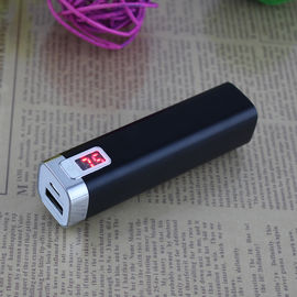 universal portable power bank for mobile phones with digital screen