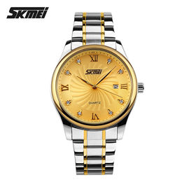 Men Golden Dial Metal Strap Watch Custom Logo With Calendar Display