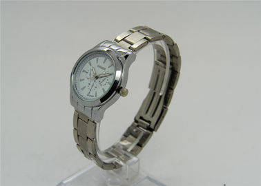 Classic Metal Wrist Watch Water Resistant Analogue Watch For Lady