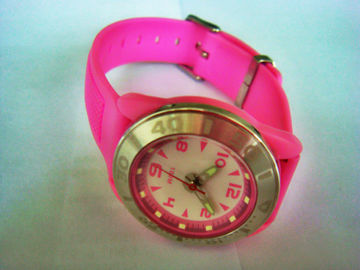 Stainless Steel Quartz Women Analog Watch / 100M Water Resistant Watches