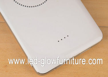 Universal 8000mAh Qi Dual usb portable power bank for all mobiles devices