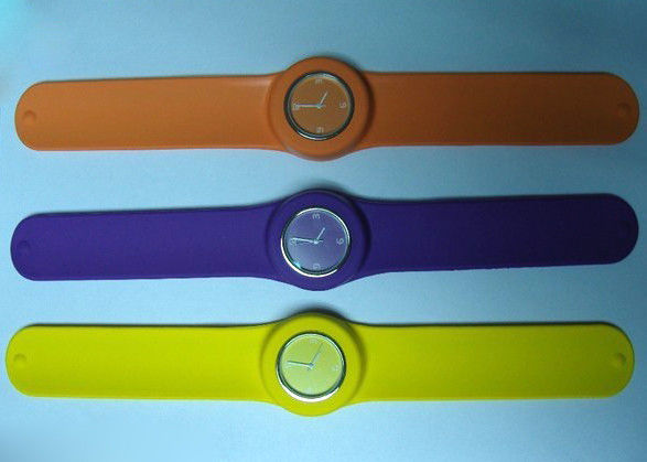 Big Face Yellow Slap Bracelet Silicone wristband Watches For Kids With Customerized Logo