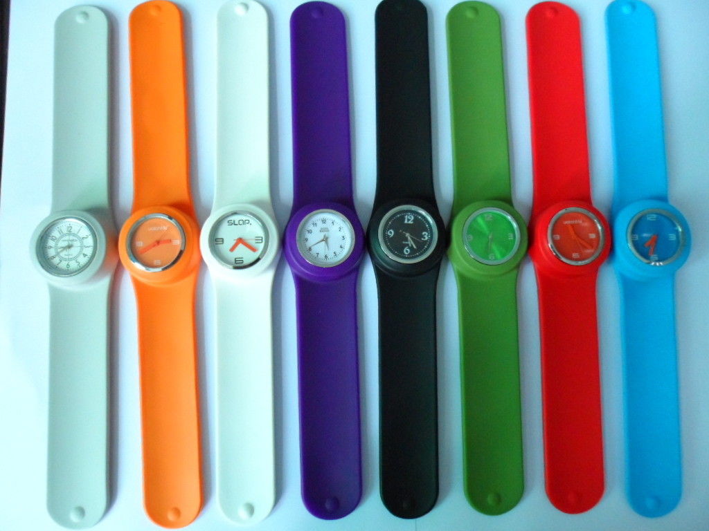 Charm Flexible Silicone Rubber Watch Fashionable Colored For Women